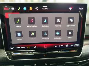 Volkswagen Golf VIII GTE 1.5 TSI DSG eHybrid BLACKSTYLE HUD