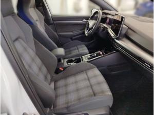 Volkswagen Golf VIII GTE 1.5 TSI DSG eHybrid BLACKSTYLE HUD