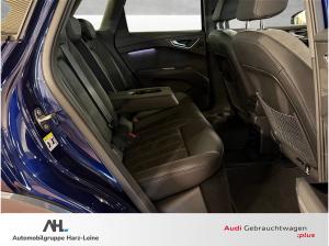 Audi Q4 e-tron S line Matrix Navi ACC HuD AHK Wärmepumpe
