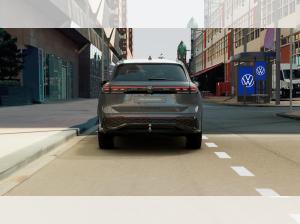 Volkswagen Tiguan R-Line+++WR*AHK*NAVI+++SOFORT VERFÜGBAR+++