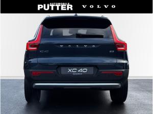 Volvo XC40 B3 Benzin Core 19'' ACC LED Rückfahrkam. DAB SHZ LenkradHZG