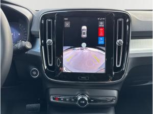 Volvo XC40 B3 Benzin Core 19'' ACC LED Rückfahrkam. DAB SHZ LenkradHZG