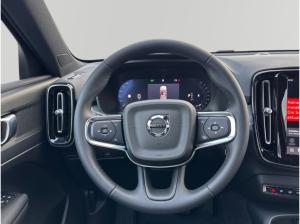 Volvo XC40 B3 Benzin Core 19'' ACC LED Rückfahrkam. DAB SHZ LenkradHZG