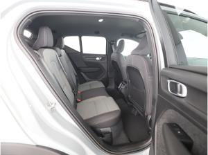 Volvo XC40 B3/Plus/ Black Edition/ Vapour Grey/ 360 grad/ SOFORT!
