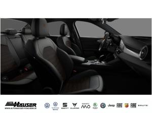 Alfa Romeo Giulia INTENSA 2.0 Turbo AT8 Q4 PANORAMA HARMAN-KARDON BREMBO