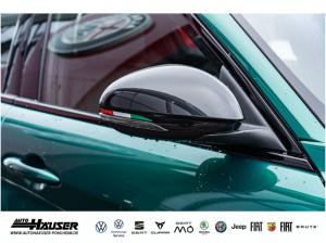 Alfa Romeo Giulia INTENSA 2.0 Turbo AT8 Q4 PANORAMA HARMAN-KARDON BREMBO