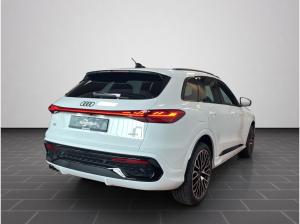 Audi Q5 S tronic AHK, Tech pro, Panorama Glasdach, MMI pro