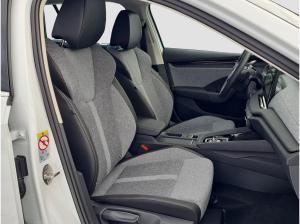 Skoda Octavia Combi 1.5 TSI DSG Balance ACC AHK Matrix