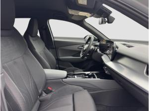 Audi Q3 S line SUV 1.5 TFSI Kamera Virtual Assists