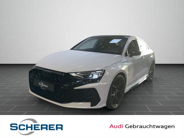 Audi RS3 Limousine HUD, Panorama Glasdach, RS-Sportauspuff, Soundsystem