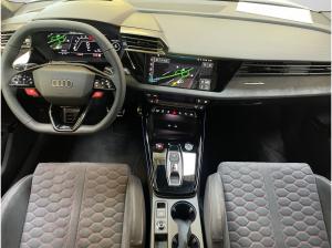 Audi RS3 Limousine HUD, Panorama Glasdach, RS-Sportauspuff, Soundsystem