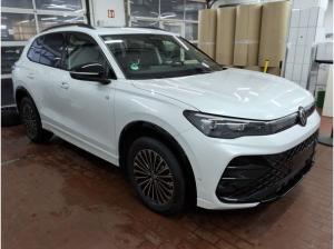 Volkswagen Tiguan 1.5 TSI DSG eHybrid R-LINE BLACKSTYLE PANO+AHK+DCC