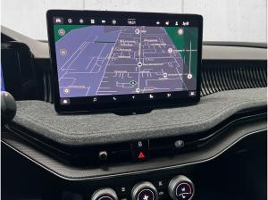 Skoda Superb Combi Selection 2.0 TDI PANO MATRIX NAVI JAHRESWAGEN