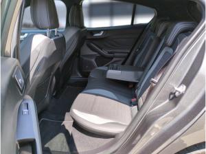 Ford Focus 2.3 EcoBoost ST 5-türig Bluetooth Navi LED