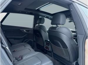 Audi SQ8 TFSI Black+/Laser/Night/Pano/STHZ/HuD/AHK/360°/23Zoll