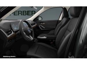 BMW iX1 eDr.20,  xLine,Premium Pkt.,AHK,Aktivsitz,Panoramadach,uvm.