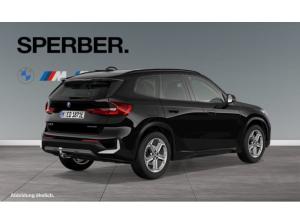 BMW iX1 eDr.20, Panoramadach,Premium Pkt.,AHK,Lenkradhzg.,uvm.