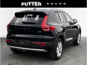 Volvo XC40 B3 Benzin Core 18'' LED SHZ Rückfahrkam. DAB ACC El. Heckklappe
