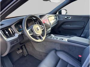 Volvo XC60 B5 Benzin AWD Plus Black Edition 21'' 360 Kamera Panorama HUD ACC LED Harman