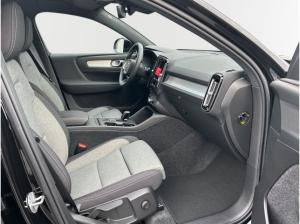 Volvo XC40 B3 Benzin Core 18'' LED SHZ Rückfahrkam. DAB ACC El. Heckklappe