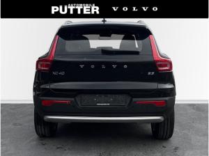 Volvo XC40 B3 Benzin Core 18'' LED SHZ Rückfahrkam. DAB ACC El. Heckklappe