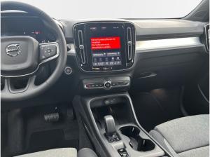 Volvo XC40 B3 Benzin Core 18'' LED SHZ Rückfahrkam. DAB ACC El. Heckklappe