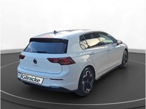 Volkswagen Golf R-Line 1,5 eTSI DSG | Navi