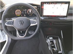 Volkswagen Golf R-Line 1,5 eTSI DSG | Navi