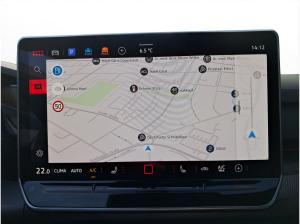 Volkswagen Golf R-Line 1,5 eTSI DSG | Navi