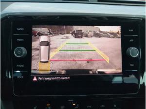 Volkswagen Passat Variant Business 2.0 TDI DSG / Navi, LED