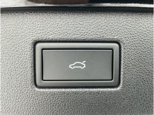 Volkswagen T-Roc Style 1.5 eTSI DSG AHK Navi CarPlay 360°