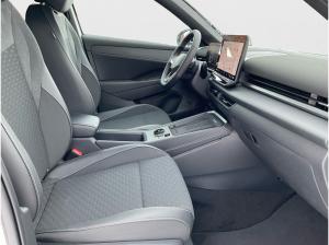 Volkswagen T-Roc R-Line 1.5 eTSI DSG AHK Kamera Navi Allwetterreifen ACC Keyless