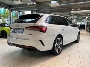 Skoda Octavia Combi RS 2,0 TSI 7-Gang-DSG Sofort verfügbar