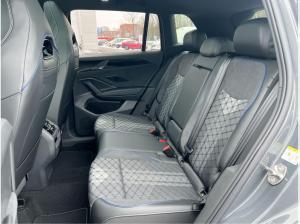 Volkswagen Tiguan R-Line 2.0 l TDI DSG CarPlay Pano Black