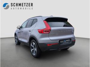 Volvo XC40 XC40+B3+PlusDark+E-Sitze+BLIS+19"GJR+R-Kamera+++