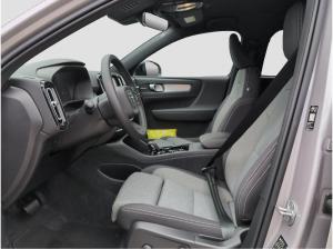 Volvo XC40 XC40+B3+PlusDark+E-Sitze+BLIS+19"GJR+R-Kamera+++