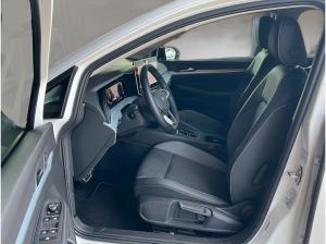 Volkswagen Golf 8 / 2.0 TDI DSG FACELIFT GOAL AHK IQ.LIGHT