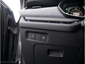 Skoda Octavia Combi 2.0 TDI Balance NAVI KEYLESS ACC AHK LED *866*