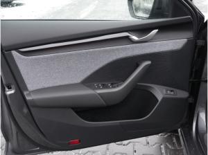 Skoda Octavia Combi 2.0 TDI Balance NAVI KEYLESS ACC AHK LED *866*