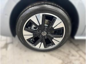 Volkswagen Multivan "Edition" 2,0 l TDI SCR Front antrieb 7-Gang-DSG Radst. 3124 mm kurzer Überhang
