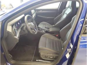 Volkswagen Golf 8 / R - BLACK EDITION / AREA VIEW LEDER WINTERRÄDER