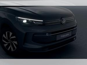 Volkswagen Tiguan R-Line 2.0 l TDI+AHK+MATRIX-LED+PANO+RFK+ACC