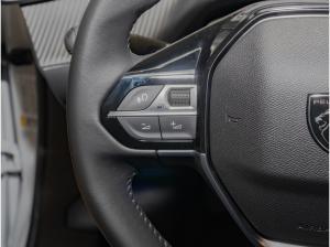 Peugeot 2008 Style PDC SHZ AHK LED # sofort verfügbar #