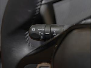 Peugeot 2008 Style PDC SHZ AHK LED # sofort verfügbar #