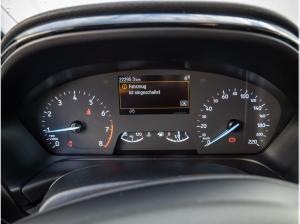 Ford Fiesta 8 fach Bereift, Sitz u. Lenkradheizung, Einparkhilfe