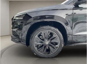 Skoda Karoq Sportline 1,5 TSI DSG SOFORT VERFÜGBAR! DCC ACC AHK Kamera Navi LED LM