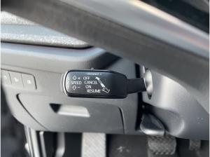 Skoda Octavia Combi 2,0 TDI Tour SOFORT VERFÜGBAR! ACC AHK Navi 360° eHeck