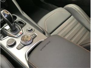 Alfa Romeo Giulia 2.0T Q4 Intensa Sofort Verfügbar!