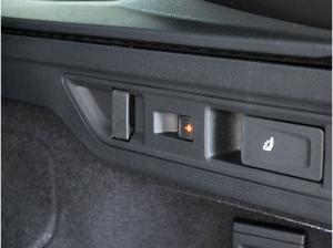 Volkswagen Passat Variant R-Line 2.0l TDI 4MOTION 142 kW (193 PS)