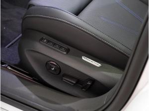 Volkswagen Passat Variant R-Line 2.0l TDI 4MOTION 142 kW (193 PS)